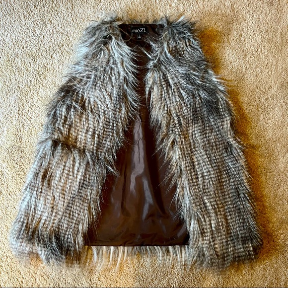 Coats | Rue 2 Faux Fur Vest | Poshmark